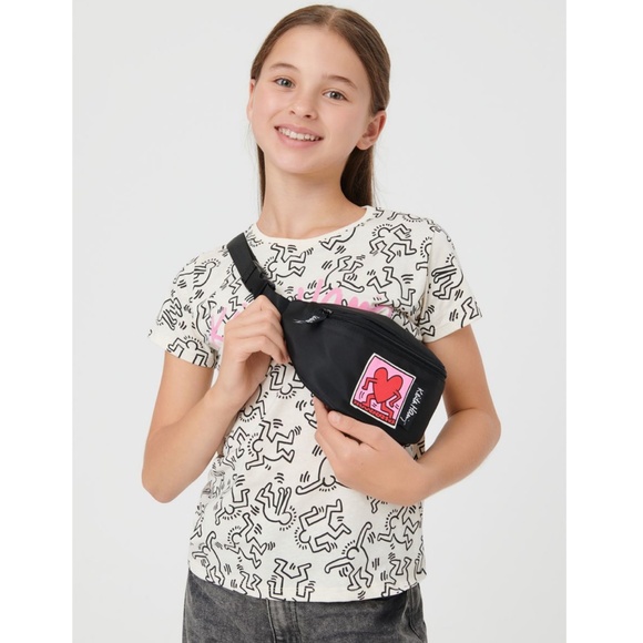 Keith Haring Fanny Pack Black Licensed Product NEW - Picture 2 of 5